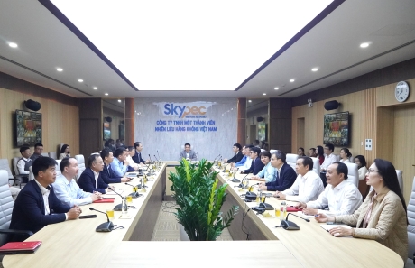 ĐẢNG BỘ CÔNG TY SKYPEC THAM DỰ HỘI NGHỊ QUÁN TRIỆT, TRIỂN KHAI NGHỊ QUYẾT ĐẠI HỘI ĐẠI BIỂU ĐẢNG BỘ CHÍNH PHỦ  LẦN THỨ I, NHIỆM KỲ 2025-2030.